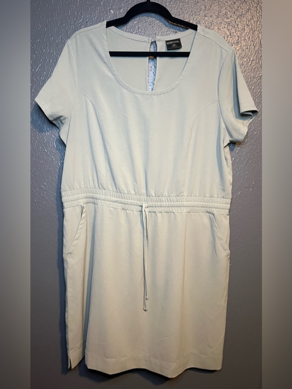 32 Degrees Light Sage Short Sleeve Drawstring Casual Dress
